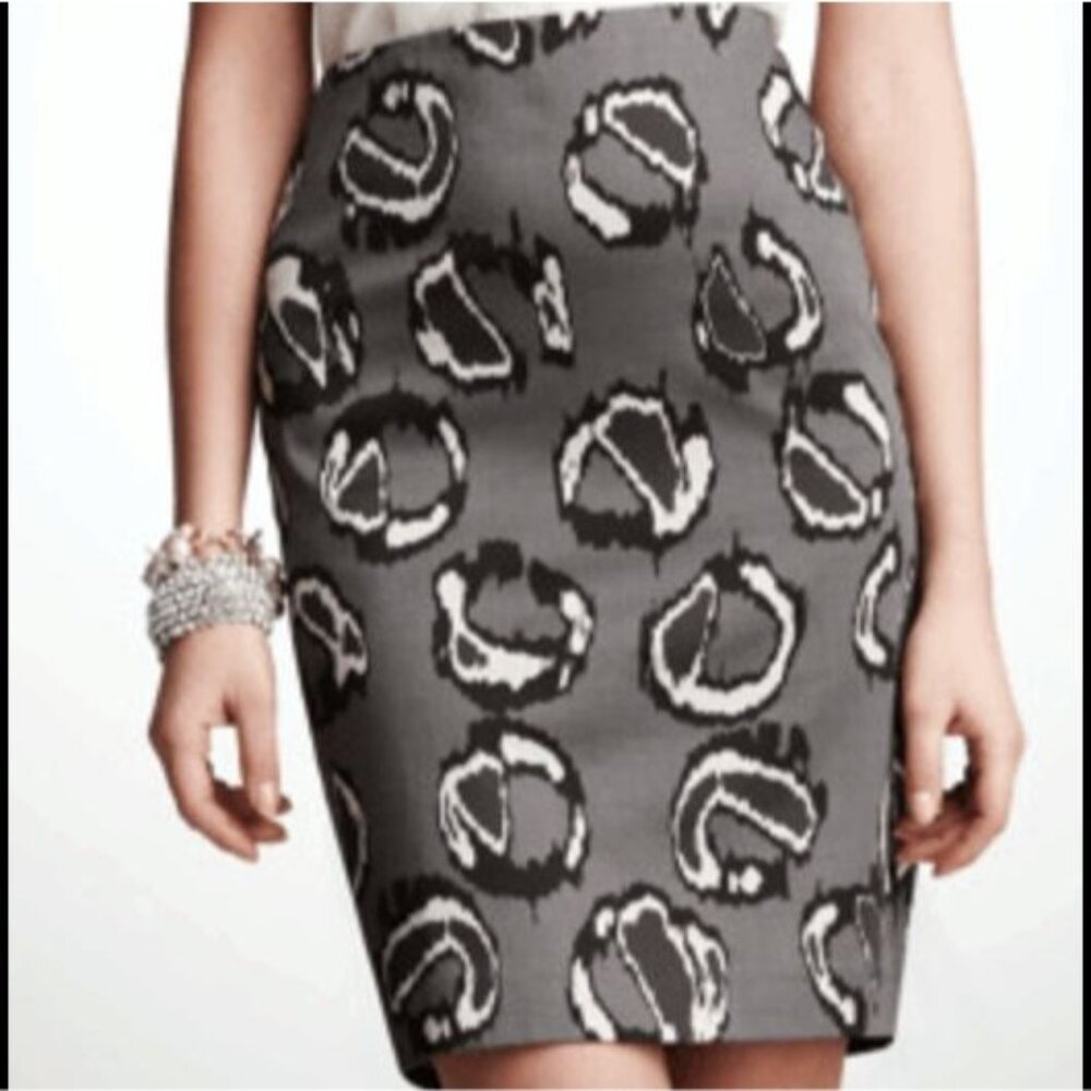 Ann Taylor Factory Animal Print Pencil Skirt Size 10 Lined